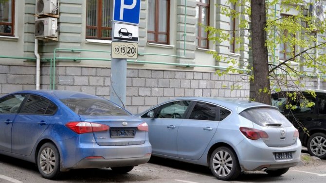В Казани будут «обувать» за парковку без номеров
