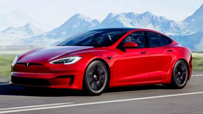 У Tesla Model S появился новый ездовой режим