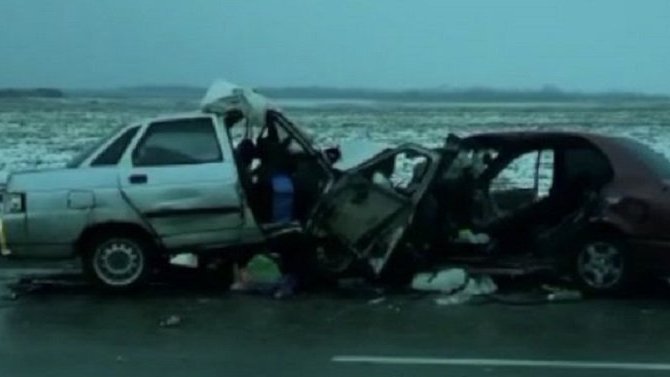 В ДТП в Ростовской области погибли оба водителя