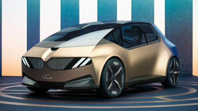 В BMW создали футуристическую «баранку»