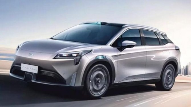 В Китае начались продажи нового электромобиля GAC