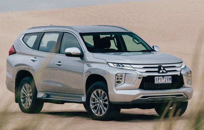 Pajero-Sport