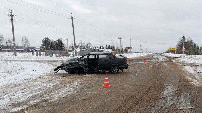 Три человека пострадали в ДТП в Кировской области