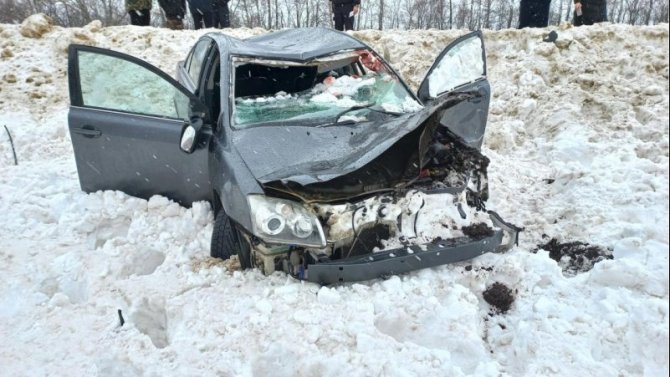 Водитель иномарки погиб в ДТП в Грязинском районе Липецкой области