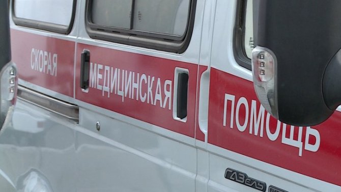 В Железногорске водитель сбил девушку и уехал