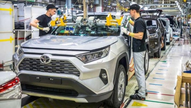 Российские заводы Toyota и Nissan скоро возобновят работу