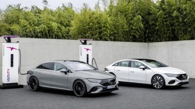 В Европе начался приём заказов на Mercedes-Benz EQE