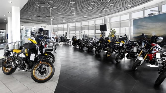 По итогам конкурса «Лучший дилер 2021» ABTODOM BMW МКАД признан лидером по продажам BMW Motorrad