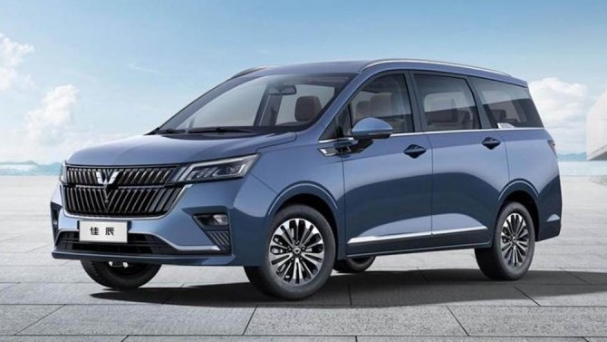 Фирма Wuling начала производство необычного для себя автомобиля