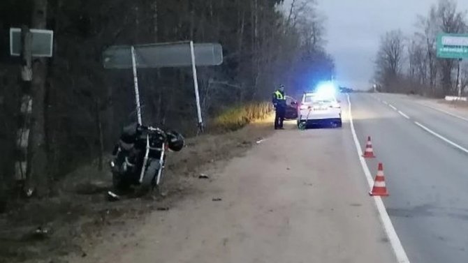 24-летняя девушка пострадала в ДТП с мотоциклом в Тверской области