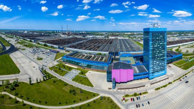 «АвтоВАЗ» объявил о продлении простоя своих заводов