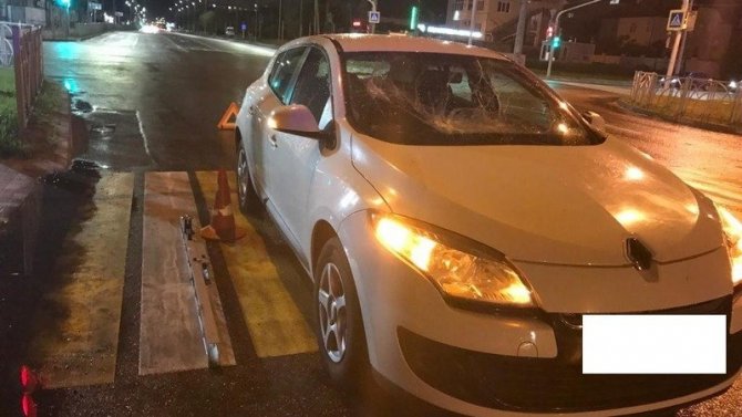 В Ставрополе автомобиль сбил двух пешеходов