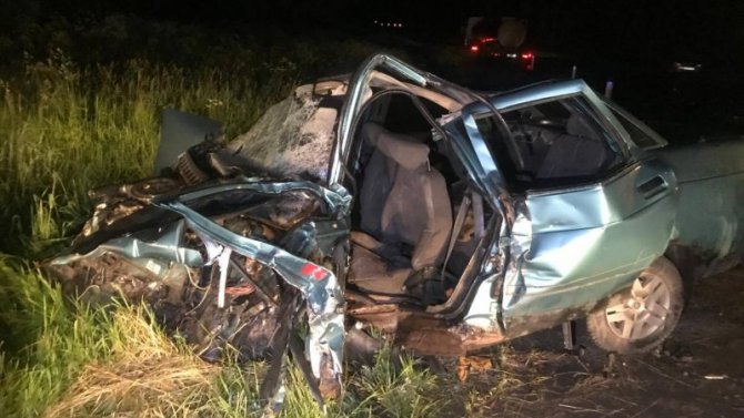 19-летний водитель погиб в ДТП с КамАЗом в Кировской области