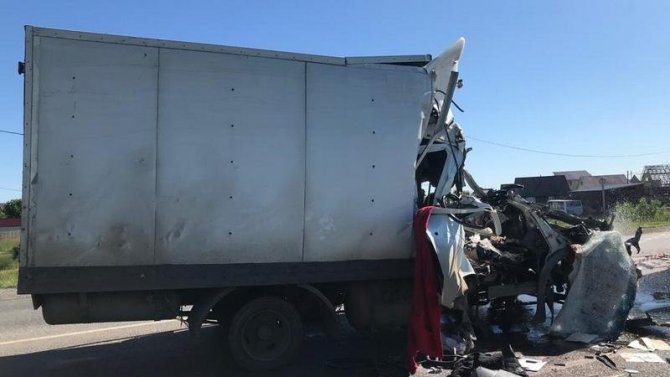Водитель «Газели» погиб в ДТП под Курганом