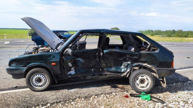 Водитель умер в больнице после ДТП в Саратовской области