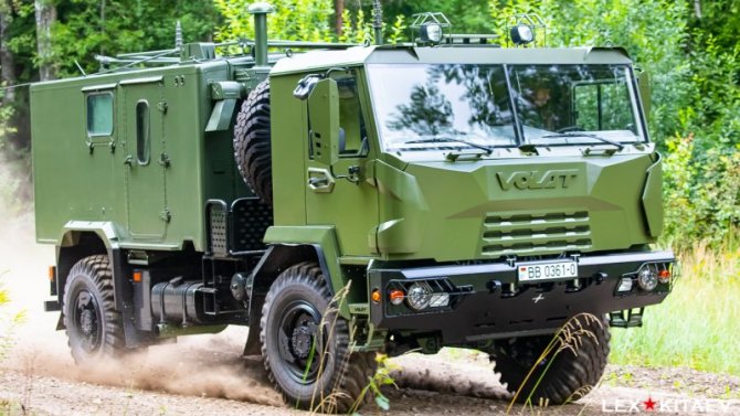 В Беларуси представлен грузовик-вездеход, который будет продаваться и в России