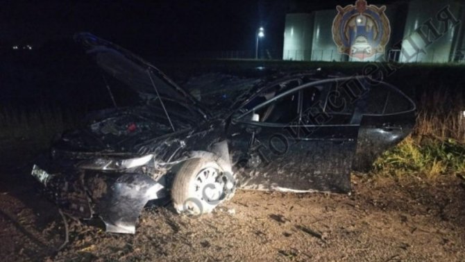 Пассажир пострадал при опрокидывании автомобиля пьяным водителем в Тульской области