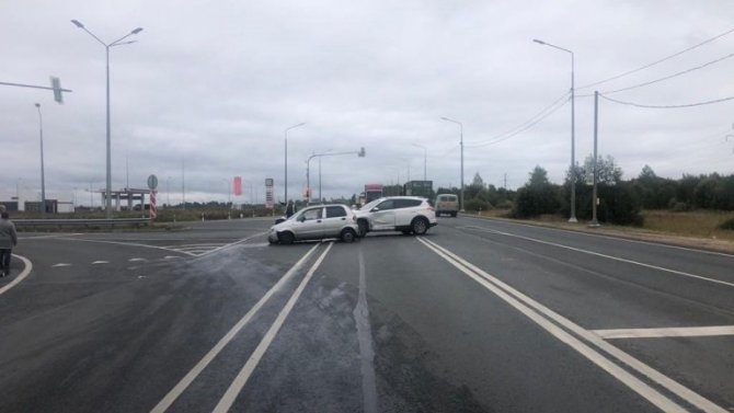 Пассажир автомобиля пострадал в ДТП в Ржевском районе Тверской области
