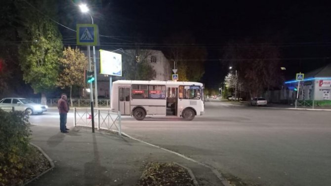 В Оренбурге маршрутка сбила 16-летнего пешехода