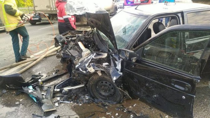 В ДТП с двумя «Приорами» в Саратове пострадали три человека