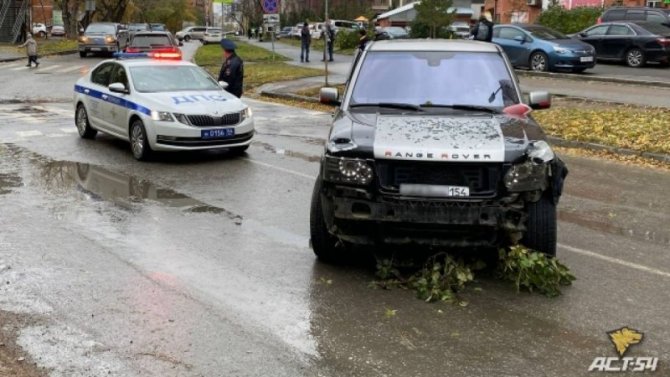 Водитель погиб в ДТП в Новосибирске