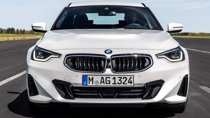 Параллельный импорт: в российских автосалонах появились купе BMW 2-Series