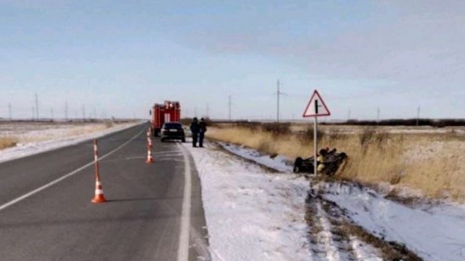 В Тюменской области опрокинулся «Форд», водитель и два пассажира госпитализированы