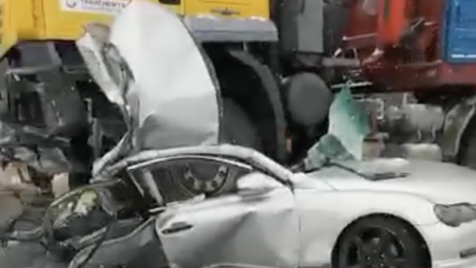 В страшном ДТП с участием трех автомобилей на трассе «Уссури» погибли два человека