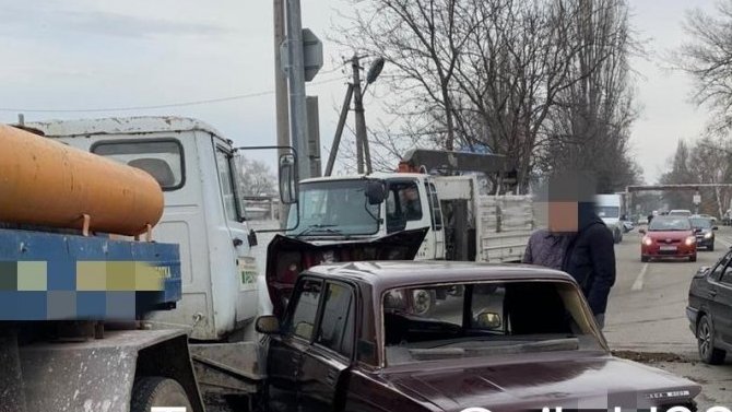 На Ставрополье в ДТП с тремя автомобилями пострадали трое, в том числе 9-месячный ребенок