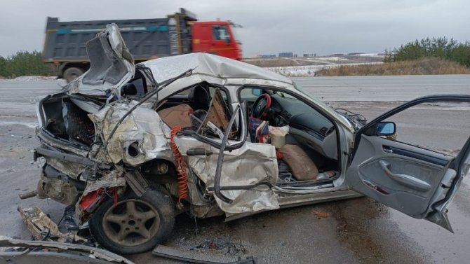 В ДТП на трассе «Волга» в Татарстане пострадала семья с двумя детьми