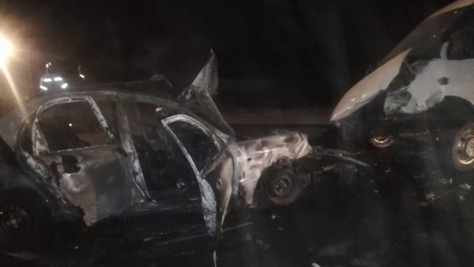 В ДТП на трассе в Оренбургской области погибли четыре человека