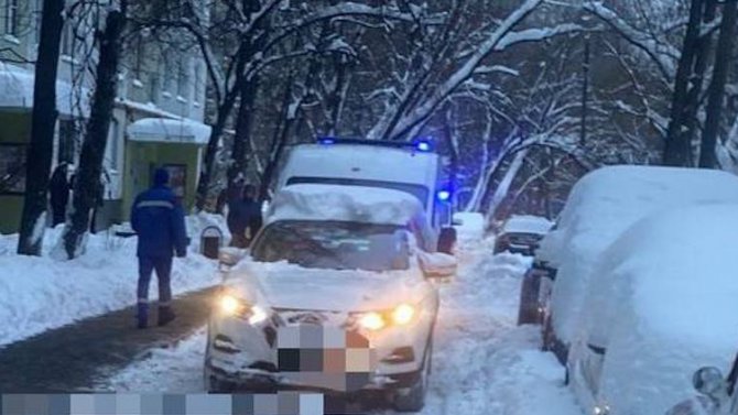 На востоке Москвы иномарка, двигаясь задним ходом, насмерть сбила пенсионерку