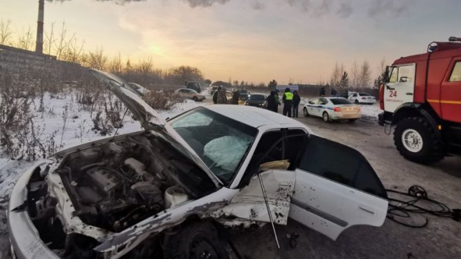 В Новосибирске столкнулись две «Тойоты», один человек погиб