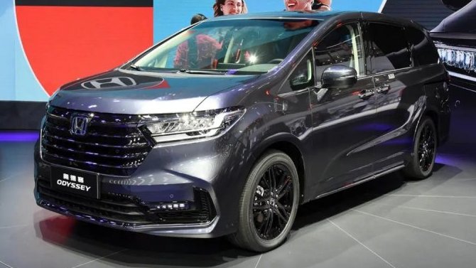 В России начался приём заказов на премиальные минивэны Honda Odyssey