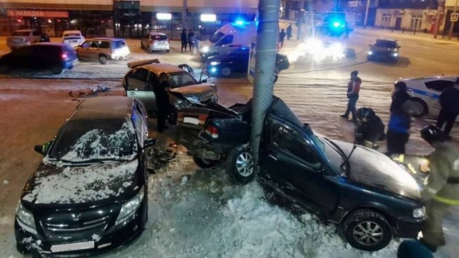 ДТП с участием 4 автомобилей произошло в Иркутске