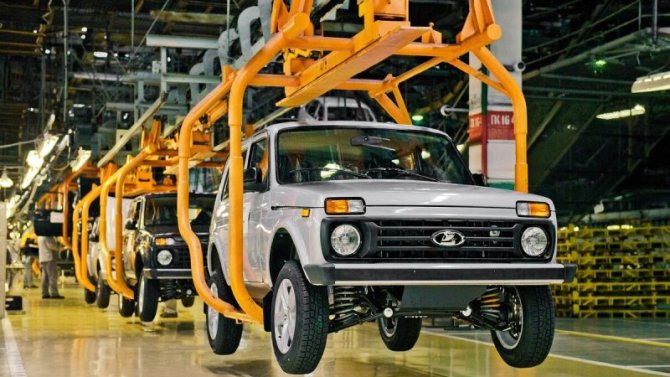 Под капотом внедорожника Lada Niva Legend появятся новые для него двигатели