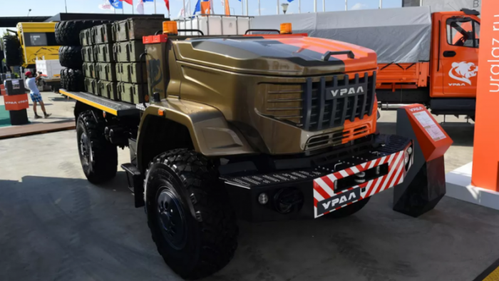 В Магнитогорске испытывается беспилотный грузовик «Урал»