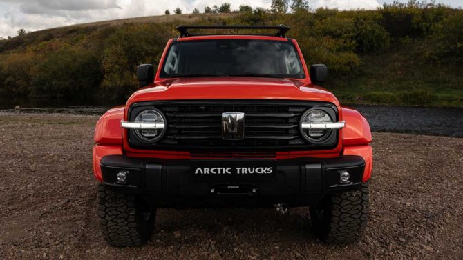 Arctic Trucks АТ35 1