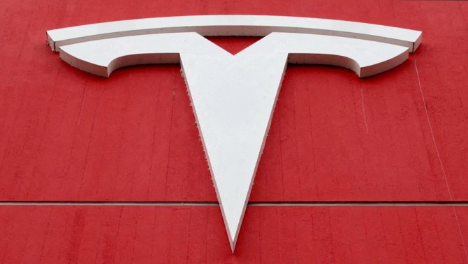 Tesla выпустит сразу три новых электромобиля › Usedcars.ru — автомобильный портал
