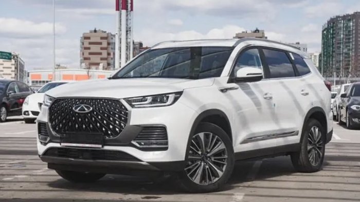 Покупка новых автомобилей у официального дилера в Санкт-Петербурге