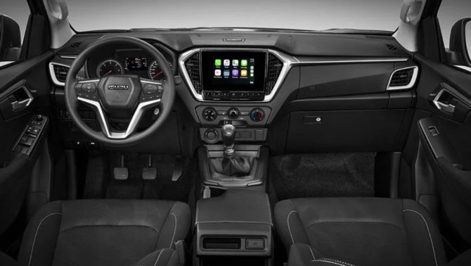Isuzu D-Max 2022 салон