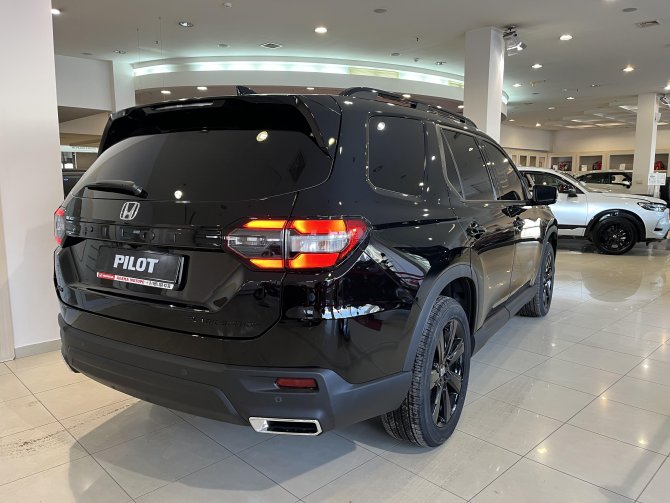 Honda Pilot Black Edition
