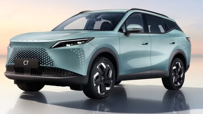 OMODA C7