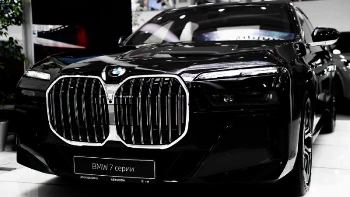 Элегантность и технологии в каждой детали: BMW 5 серии доступен в АВТОДОМ BMW