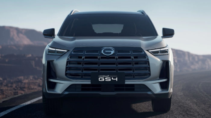 Стали известны цены на полноприводную версию кроссовера GAC GS4, продажи которой стартуют в России