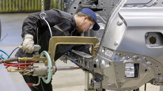 EVOLUTE окраска