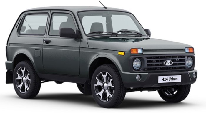 Сравнение Лады Нива Тревел и Нивы 2121: что выбрать?