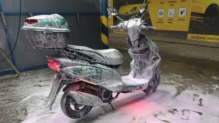 Как правильно мыть и чистить скутер