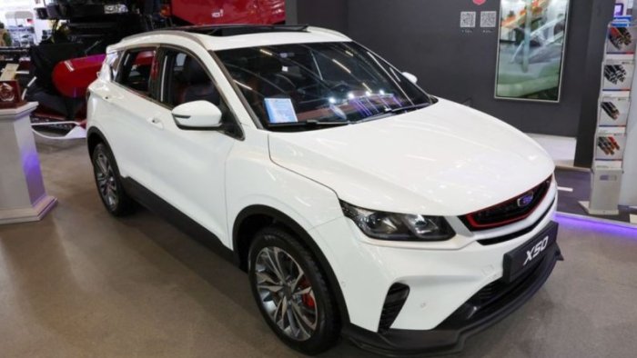 Лукашенко требует, чтобы Belgee стали полностью белорусскими автомобилями