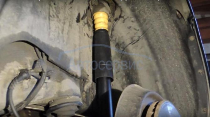 Замена амортизатора Skoda в автотехцентре